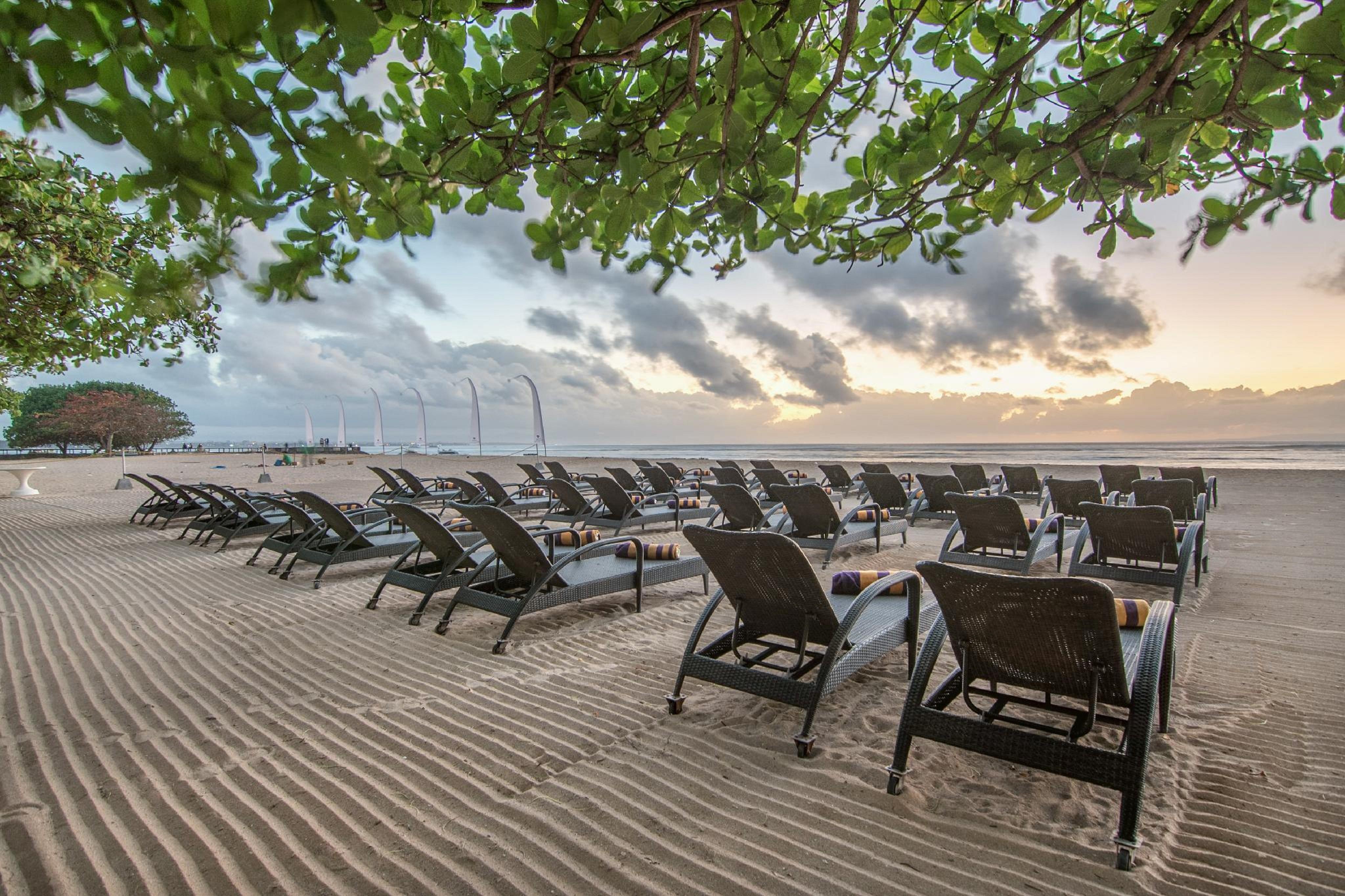 The Meru Sanur Hotel Exterior photo